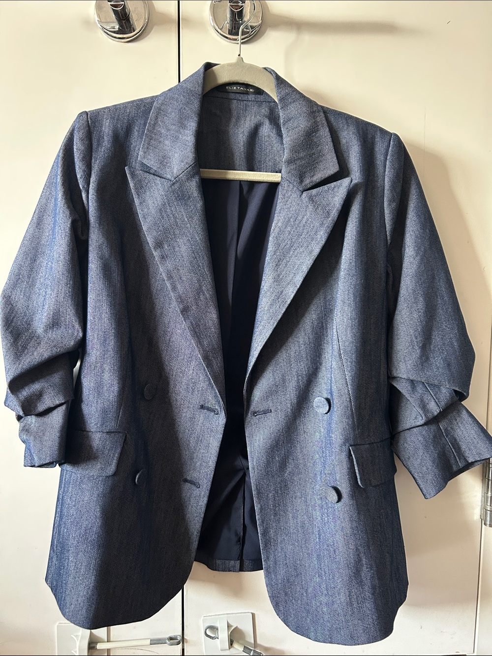 Elie Tahari Denim-Effect Double-Breasted Blazer in Medium Blue